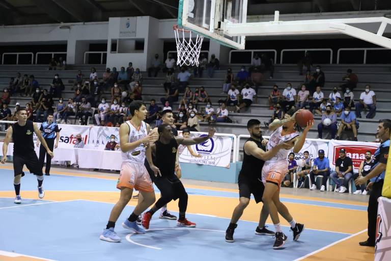 Caen Delfines de Mazatlán ante Osos Negros de Durango en su segundo duelo del Cibapac