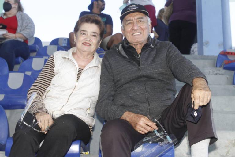 Premian a ganadores del Torneo de Tenis Bajo Techo Mazatlán Open 2021