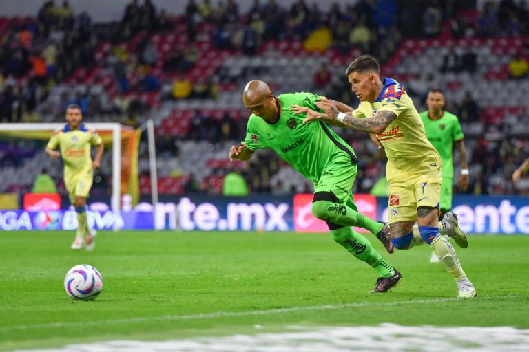Bravos sorprende al América en el Estadio Azteca