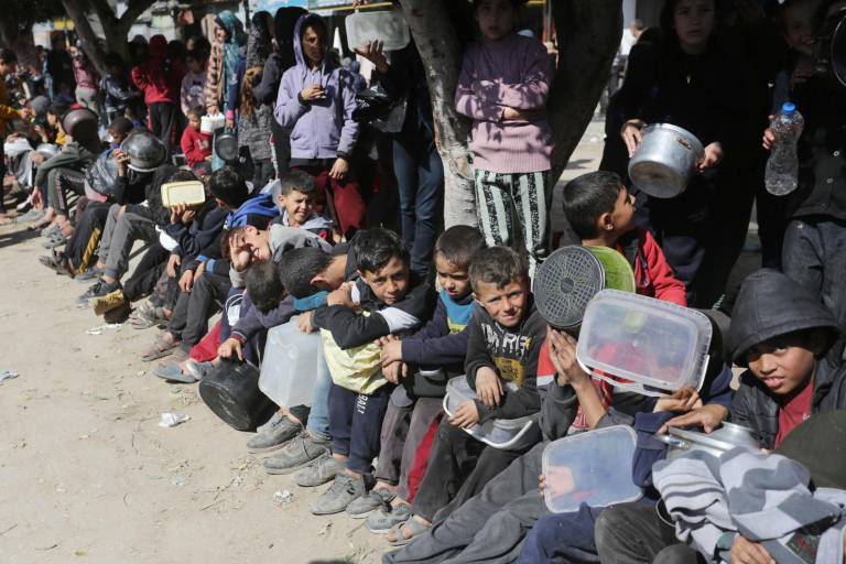 Más de 2 millones de palestinos pasan hambre en distinto grado