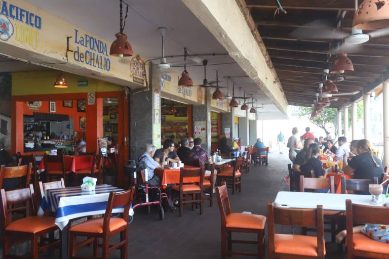 Apagones del fin de semana en Mazatlán habrían causado pérdidas por miles de pesos