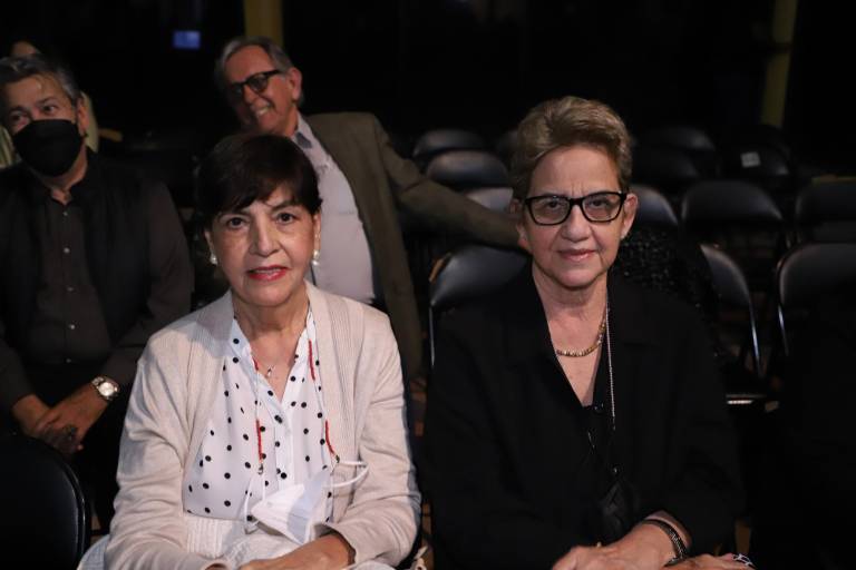 El cineasta Óscar Blancarte recibe emotivo homenaje