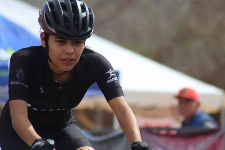 Viajará ciclista mazatleca Hanna Enciso a concentración de la UCI, en Suiza