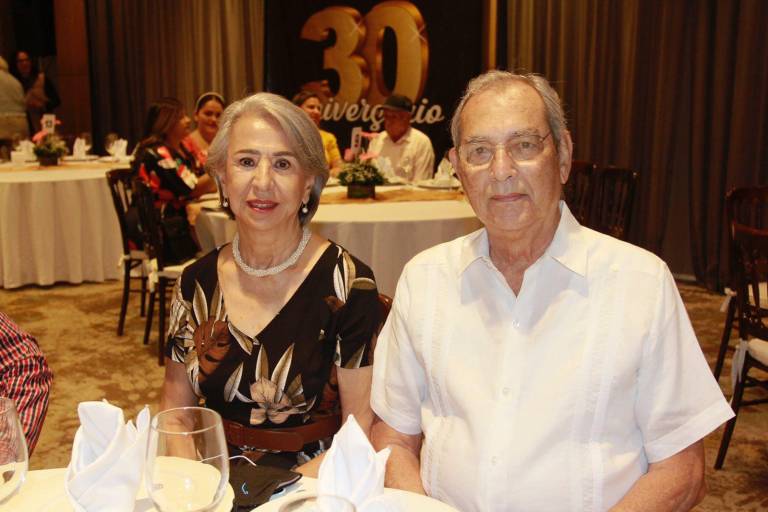 Celebran su 30 aniversario
