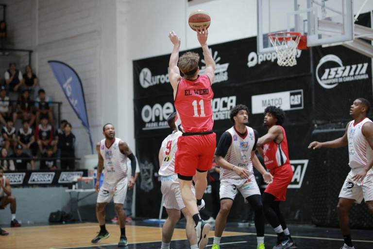 Con electrizante final, Venados Basketball se lleva la victoria en Guaymas