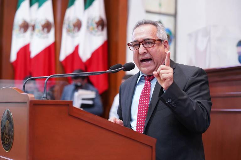 Diputados invitan a universitarios a que participen en consulta de la UAS