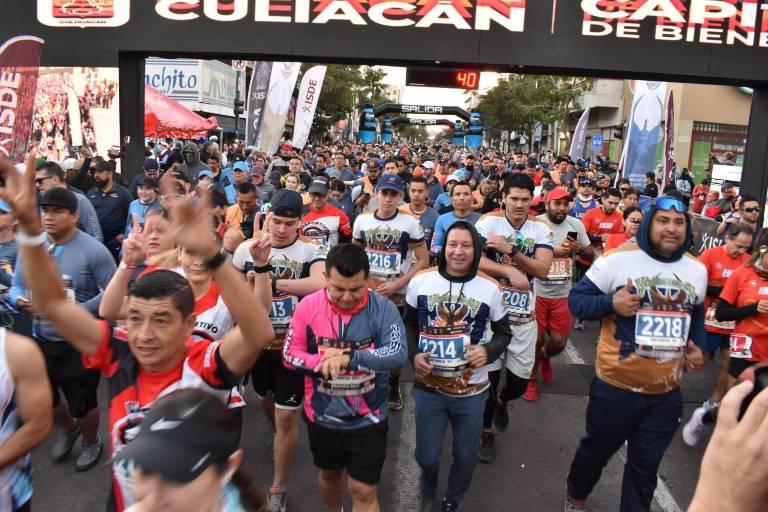 Tiene UAS notable participación en Maratón Internacional de Culiacán