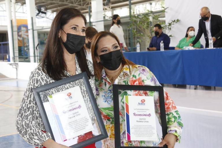 ¡Felicidades, ya son graduados de la Escuela Activa Integral!