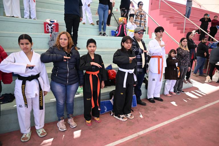 Artemarcialistas mazatlecos brillan en fin de semana de competencias