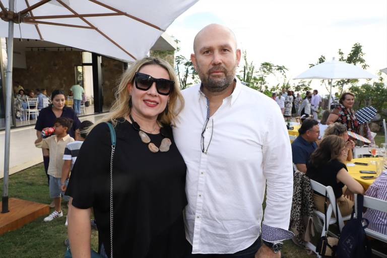 Cocinan chefs para ayudar al Centro de Readaptación Social