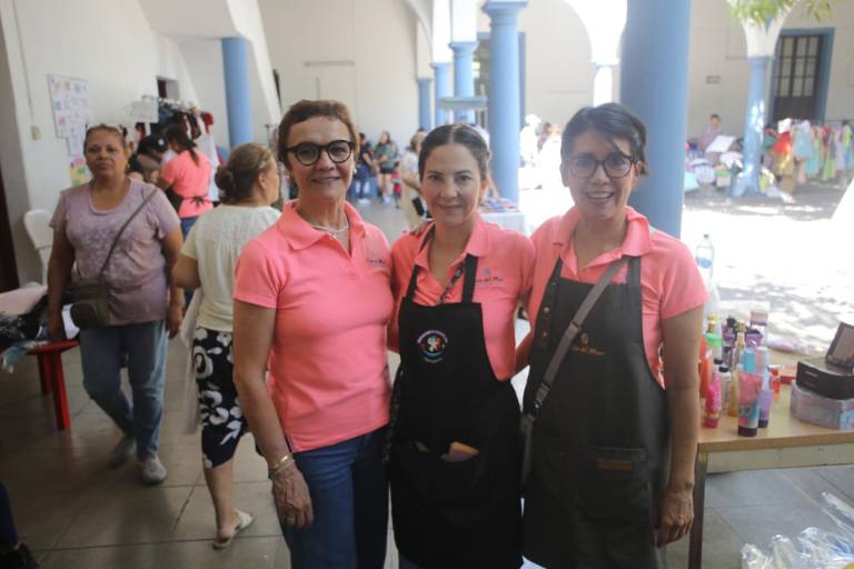 Apoyan a Casa del Mar en el Bazar de Verano