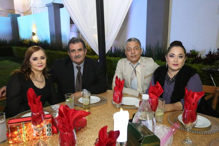 Disfrutan arquitectos su posada