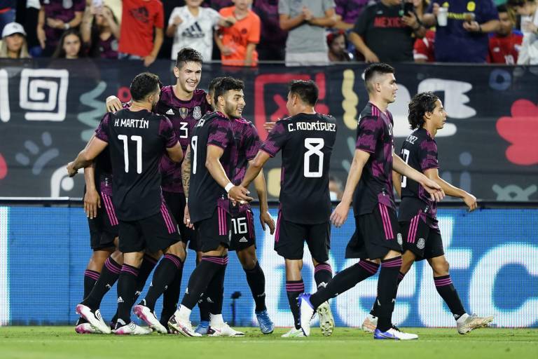 El Tri olímpico golea a Panamá en duelo de preparación