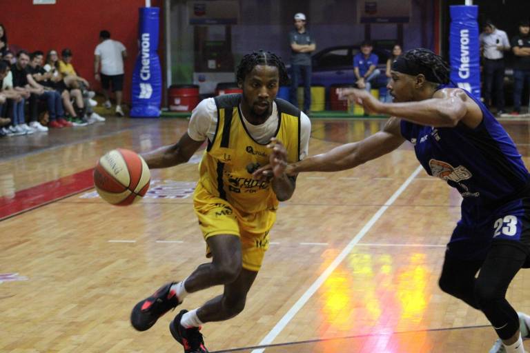 Caballeros de Culiacán divide honores en casa con Halcones de Ciudad Obregón