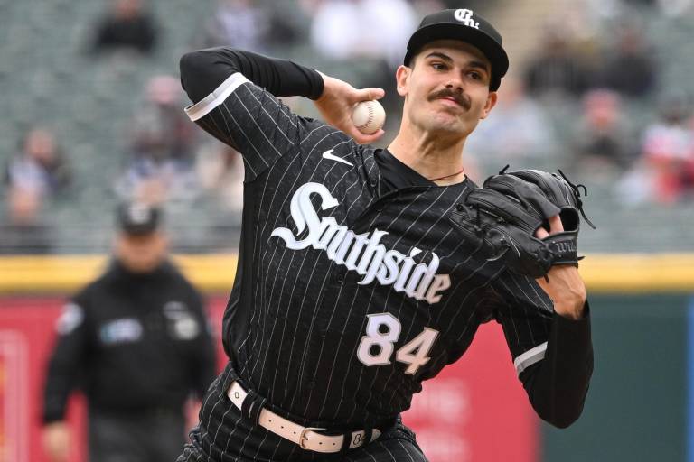 Medias Blancas blanquea a Angelinos, detrás de Dylan Cease