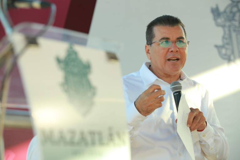 Gobierno de Mazatlán no tiene nada qué ver con tirolesa: Alcalde