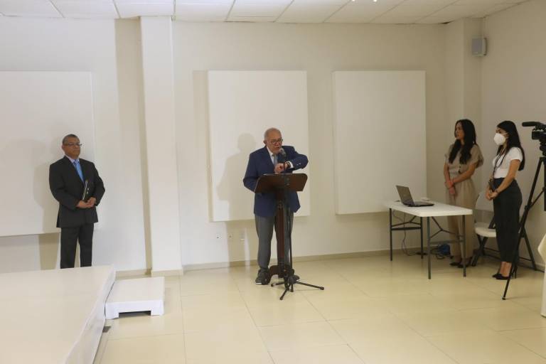 Intercambian conocimientos sobre educación en el Congreso Educativo CIEM