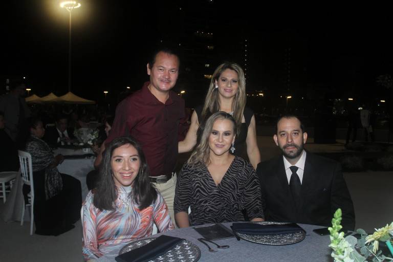 Premian a lo mejor del deporte 2021 en Mazatlán