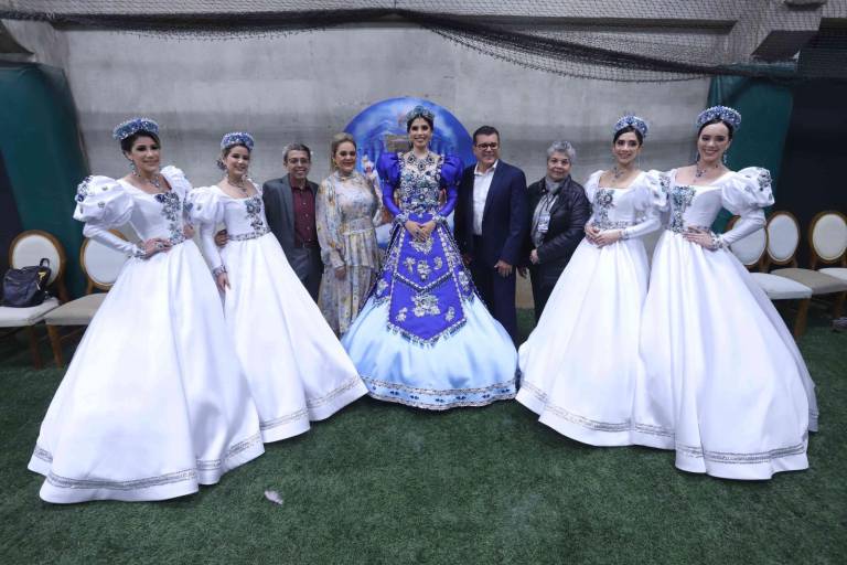 Conviven en el coctel previo a la coronación de Siu Ling I