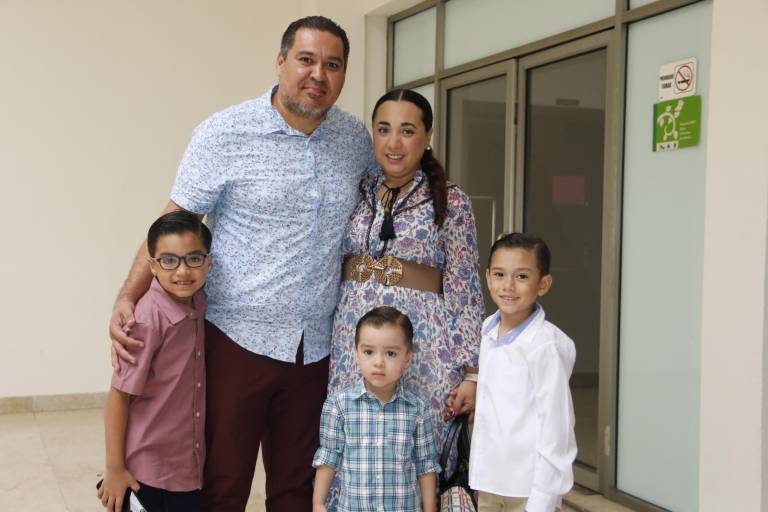 Despide La Escuela Activa Integral una generación más de sus aulas