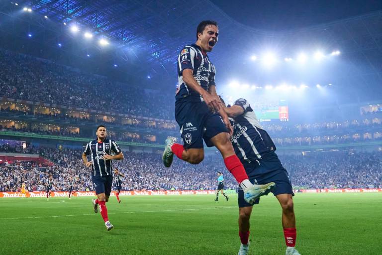 Rayados se lleva un Clásico Regio de infarto en una noche grandiosa para Fimbres