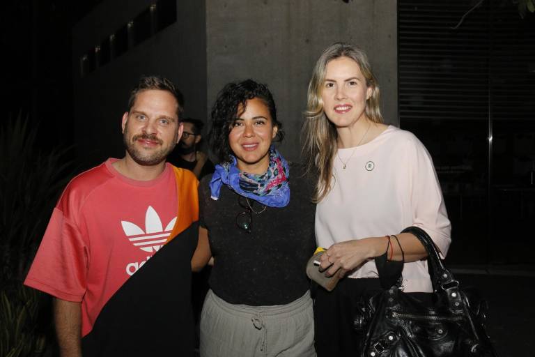 Presenta ‘Te nombré en el silencio’, en el Jardín Botánico