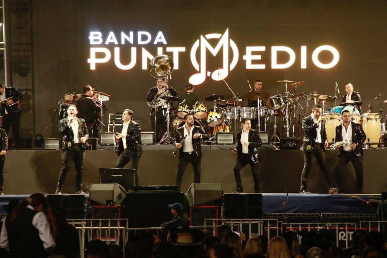 Los Tigres del Norte la vuelve hacer en grande en Culiacán