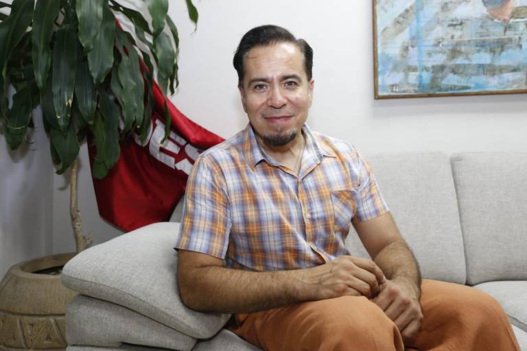 Invita Óscar Gómez a recordar ‘Historias de Ayer’, en una velada musical