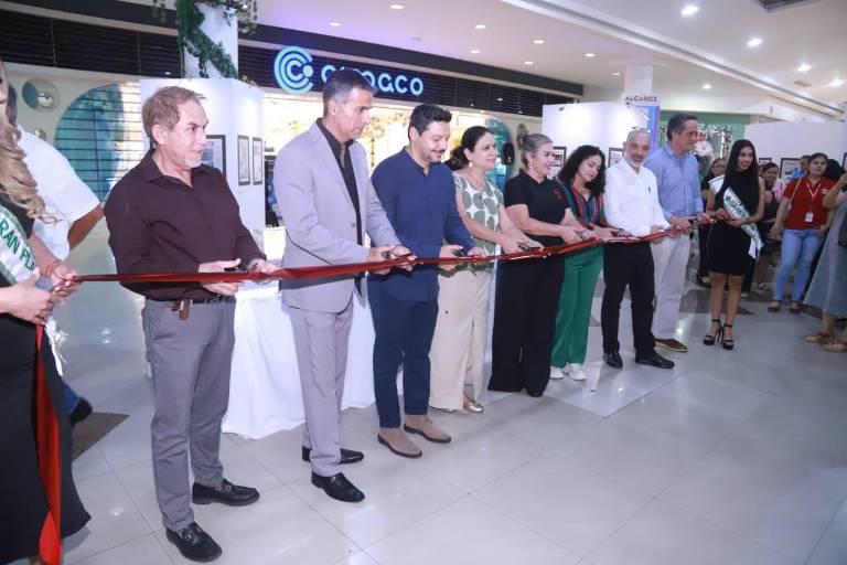 Exhiben 50 años de historia en portadas de Noroeste