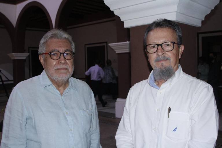 Conocen en Culiacán, la primera novela de Arturo Santamaría