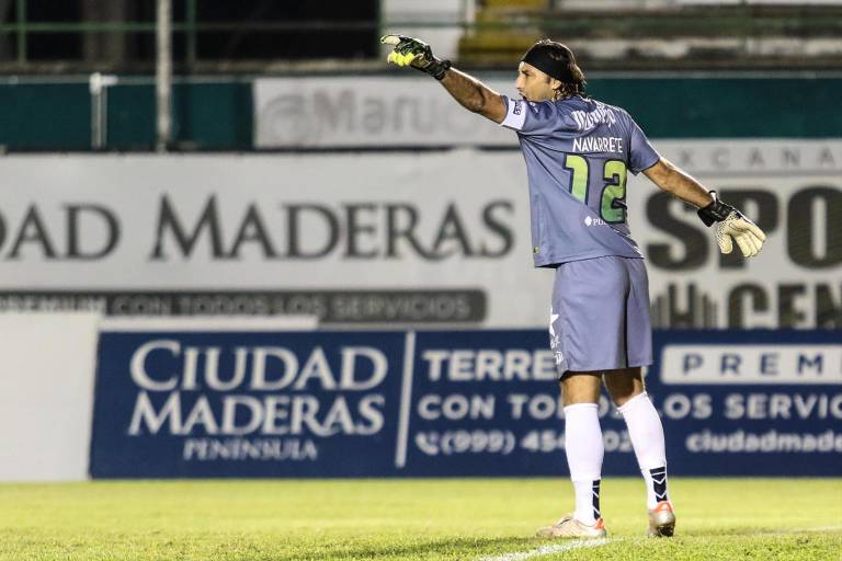 Armando Navarrete anuncia su retiro del futbol tras 20 años de carrera