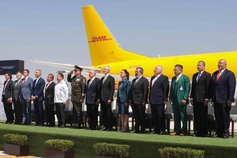DHL inaugura el primer vuelo de carga en el AIFA