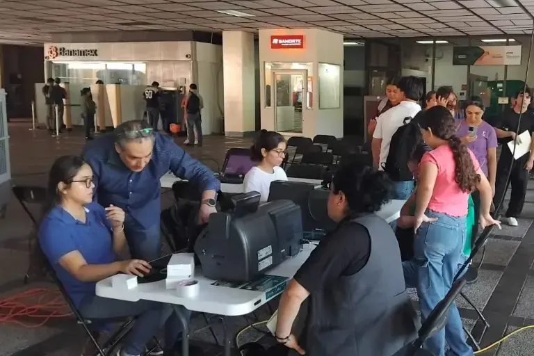 $!Prepara Sebides nuevas jornadas para tramitar tarjetas estudiantiles en Culiacán y Mazatlán