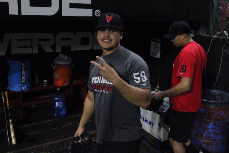 Mazatleco Fernando Burgueño jugará para Tigres de Quintana Roo en el verano