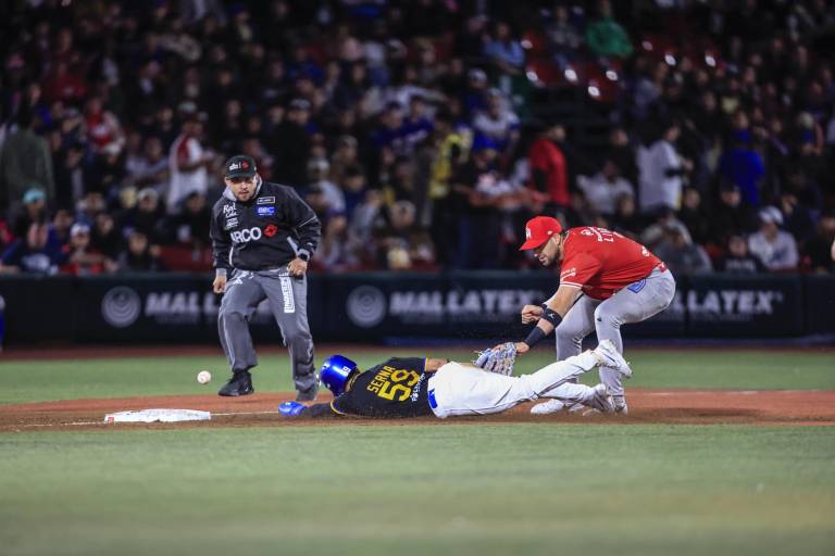Venados de Mazatlán se pone a un triunfo de las semifinales, tras juego de locura