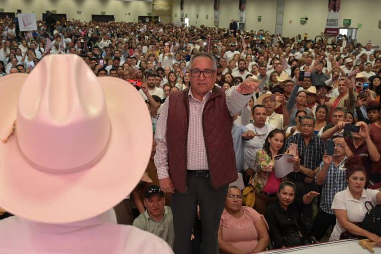 Rinde protesta Ambrocio Chávez como coordinador del movimiento de Adán Augusto
