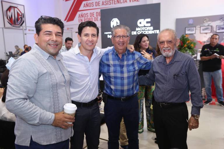 Inauguran en Mazatlán agencia automotriz MG