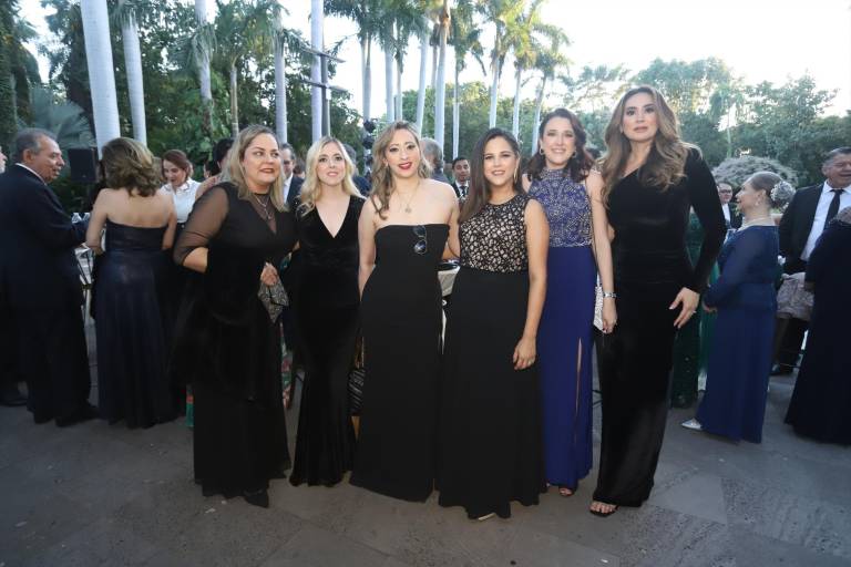 Celebran María Fernanda Clouthier y Guillermo Tejeda su unión en el Jardín Botánico