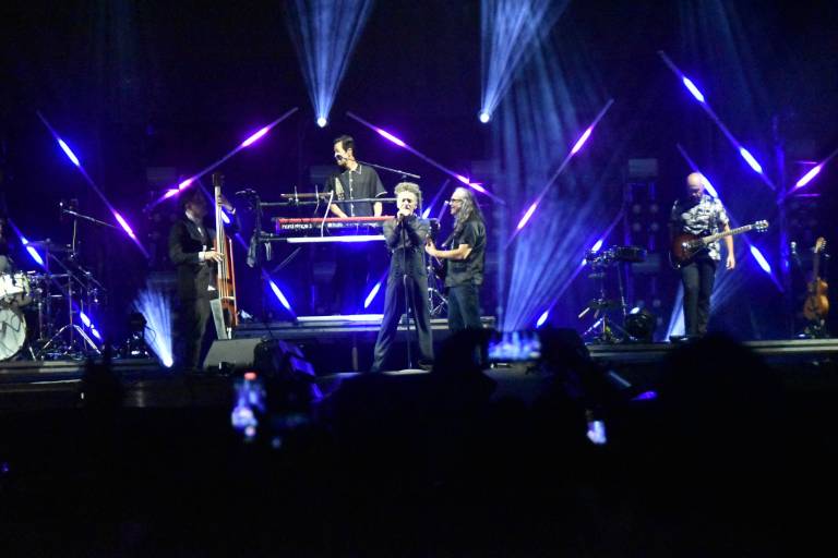 Disfrutan de un paseo por las nubes, música y mucha diversión en Narnia