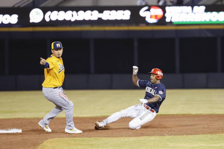Mayos pierde la serie en carretera