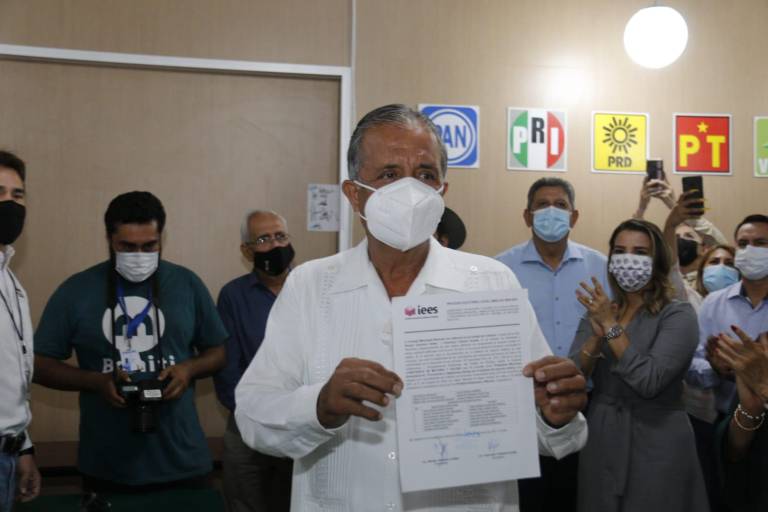 Estrada Ferreiro ya tiene su constancia de validez que lo acredita como Alcalde del 2021 al 2024