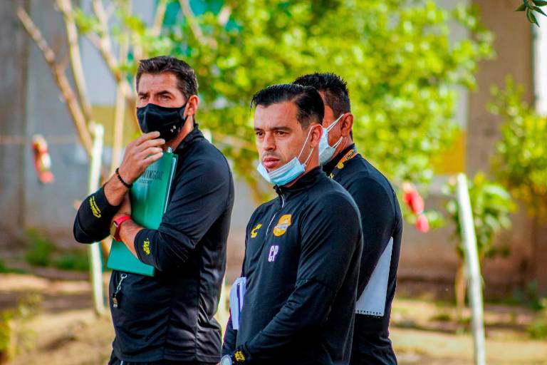 en busca de los cuatro puntos