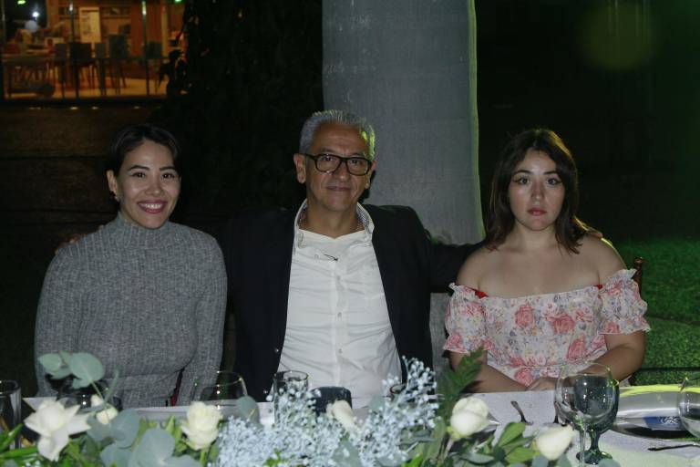 Celebra Colegio del Valle 30 años de su fundación en Culiacán