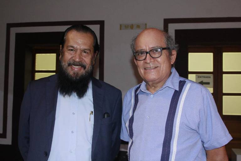 Conocen en Culiacán, la primera novela de Arturo Santamaría