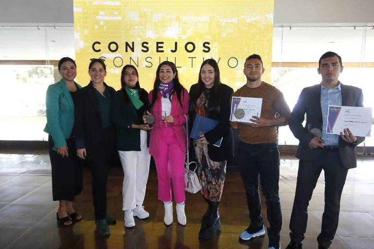 Perlas del Pacífico, Adoniram Castro y Juan Pablo Ayón reciben galardón Ciudadano del Año