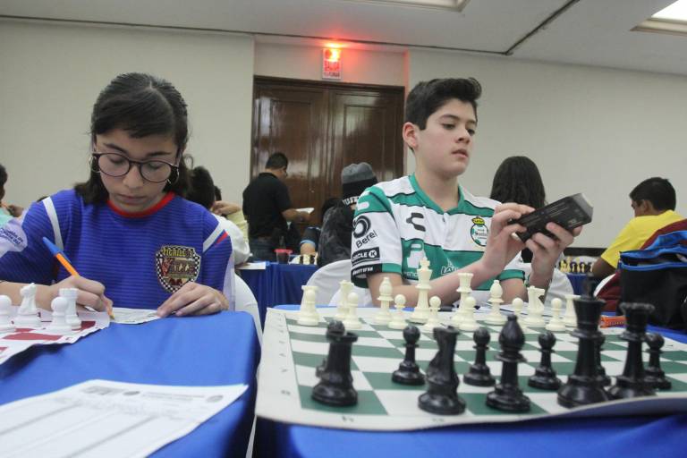 En apoyo a la salud del profesor Chencho