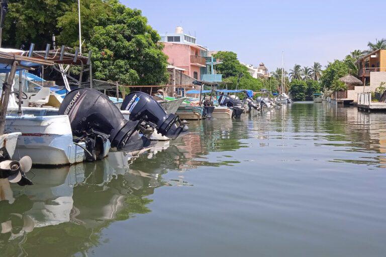 $!El crimen organizado somete a los pescadores artesanales del Pacífico central en México