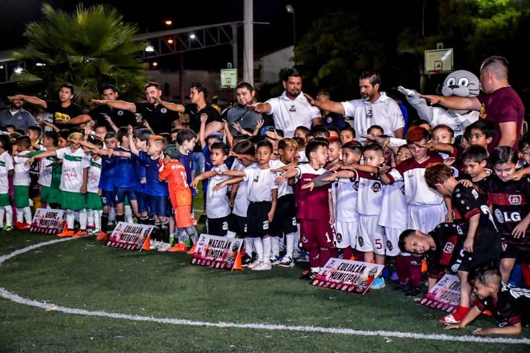 Inauguran en Mazatlán Torneo Estatal categoría Chupones