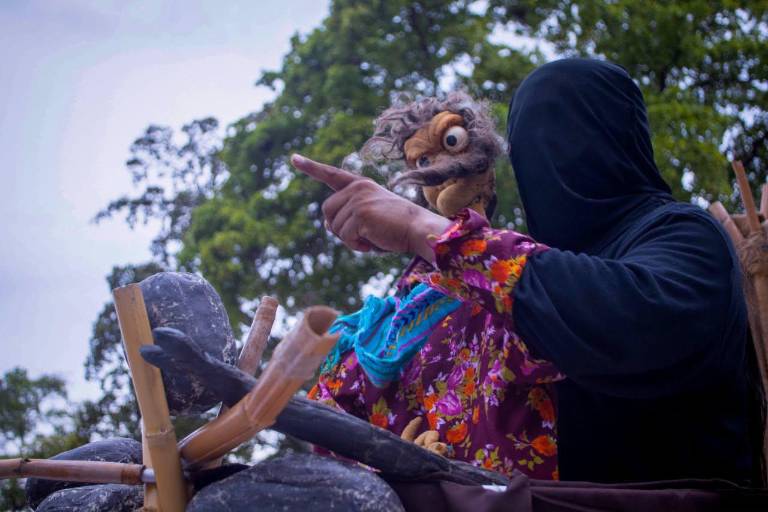 Disfrutan familias de los títeres en ‘Itiner-Arte’