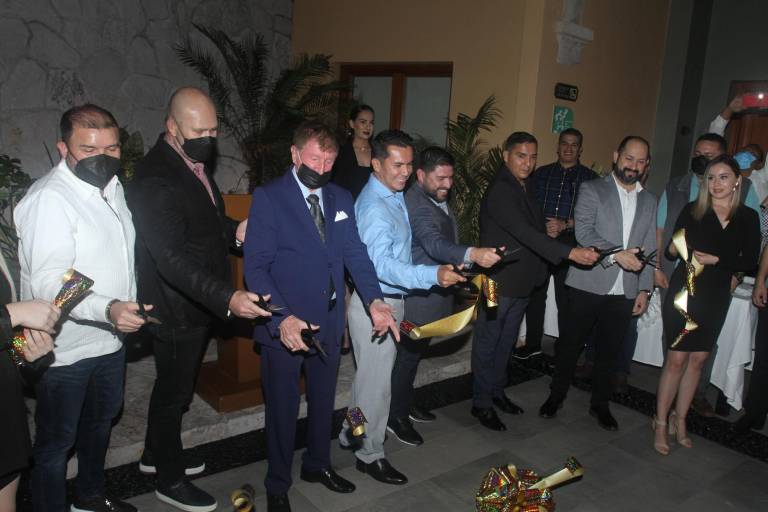 Se inaugura el mural ‘La Realeza del Regional Sinaloense’, en Olas Altas